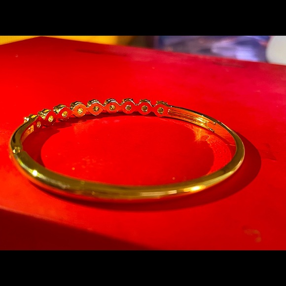 Stylish Designer Women’s Kada - Picture 3 of 4